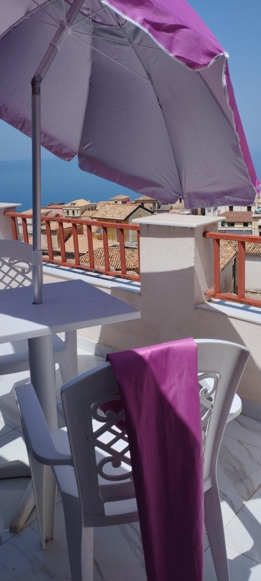 "Lo Studiolo" Apartment Pizzo  Exterior photo