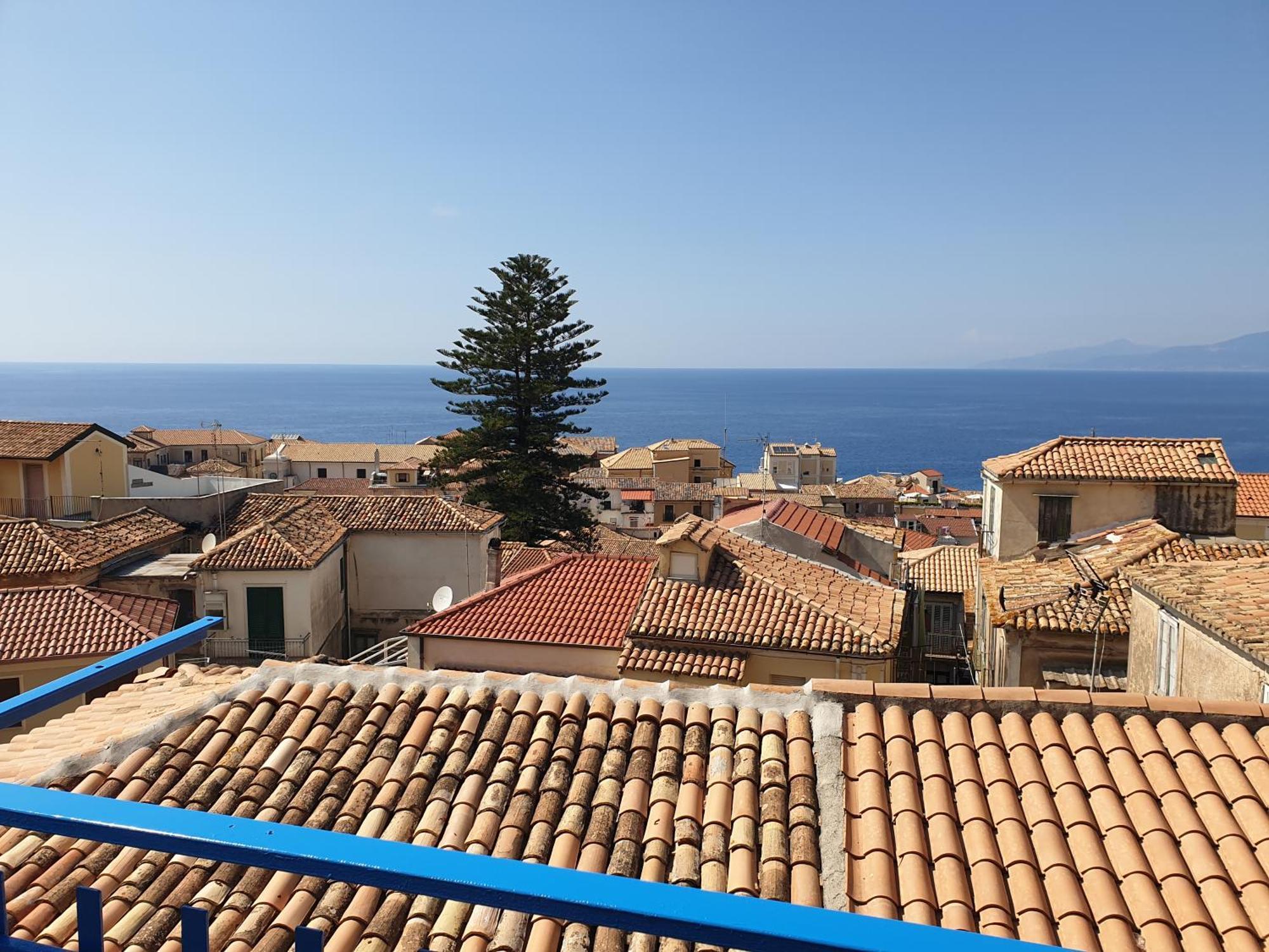 "Lo Studiolo" Apartment Pizzo  Exterior photo